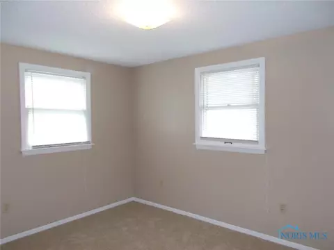 827 W Harrison St, Paulding, OH 45879 photo 9