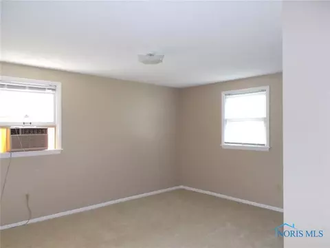 827 W Harrison St, Paulding, OH 45879 photo 7