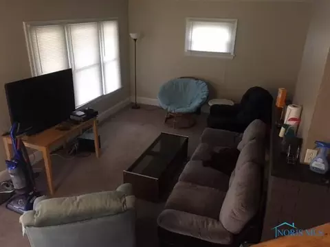 1739 Perth St, Toledo, OH 43607 photo 2