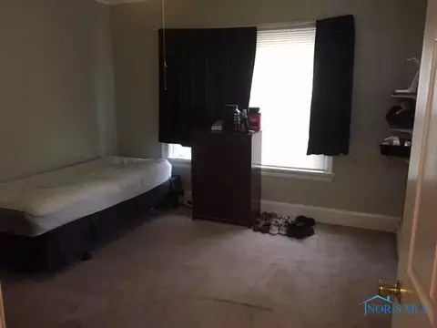 1739 Perth St, Toledo, OH 43607 photo 5