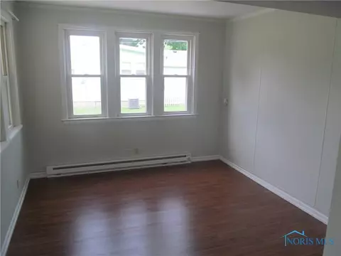 820 W Perry St, Paulding, OH 45879 photo 3