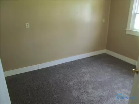 820 W Perry St, Paulding, OH 45879 photo 7