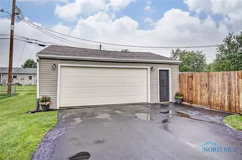 1028 N Williams St, Paulding, OH 45879 photo 27