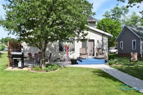 806 Cherry St, Genoa, OH 43430 photo 22