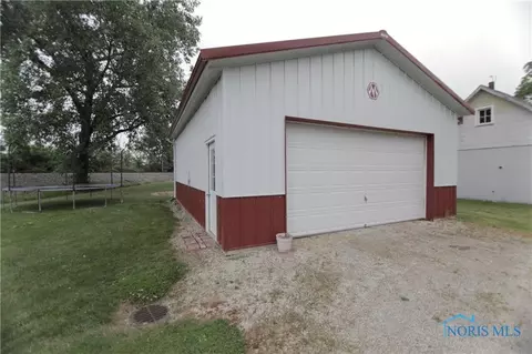 6081 Martin Williston Rd, Williston, OH 43468 photo 2