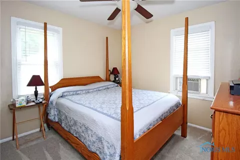 2934 Chipplegate Rd, Toledo, OH 43614 photo 9