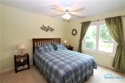 7009 Springview Dr, Maumee, OH 43537 photo 23