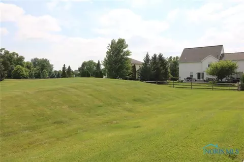 7009 Springview Dr, Maumee, OH 43537 photo 32