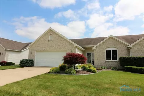 7009 Springview Dr, Maumee, OH 43537 photo 2