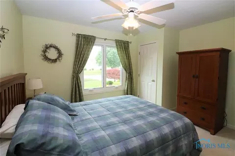 7009 Springview Dr, Maumee, OH 43537 photo 24