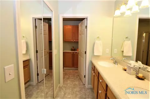7009 Springview Dr, Maumee, OH 43537 photo 20