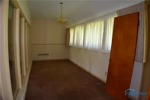 1949 Mt Vernon Ave, Toledo, OH 43607 photo 6