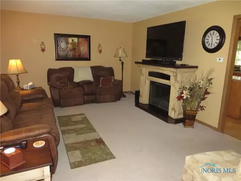 12958 Eileen St, Weston, OH 43569 photo 3