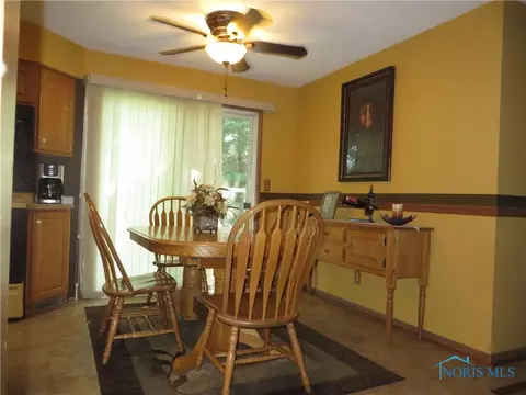 12958 Eileen St, Weston, OH 43569 photo 5