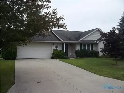 125 Gary Dr, Bryan, OH 43506 photo 1