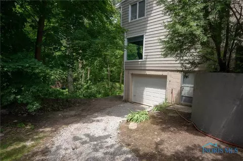 7326 Coder Rd, Maumee, OH 43537 photo 13