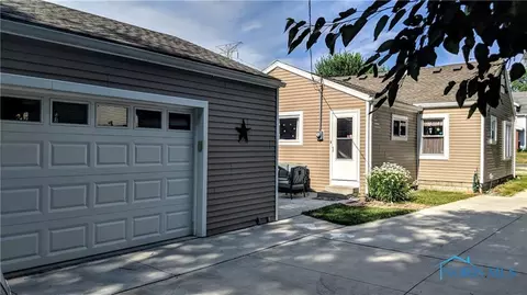 5939 Douglas Rd, Toledo, OH 43613 photo 4