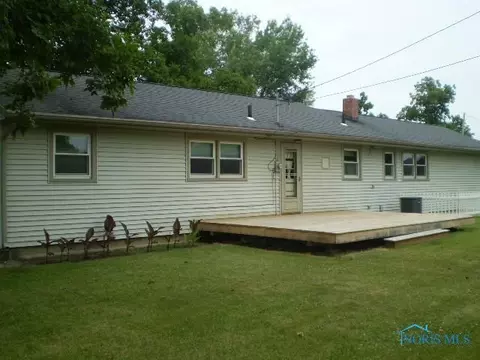 40 Deville Dr, Defiance, OH 43512 photo 5