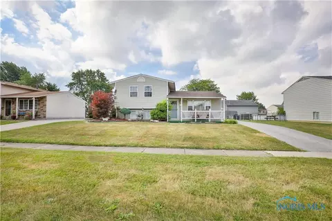 3154 Flame Dr, Oregon, OH 43616 photo 5