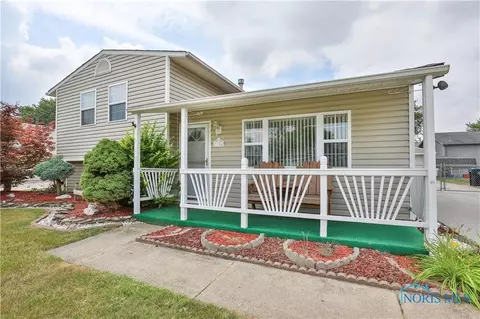 3154 Flame Dr, Oregon, OH 43616 photo 7