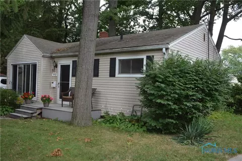 5452 Falla Ct, Toledo, OH 43613 photo 2