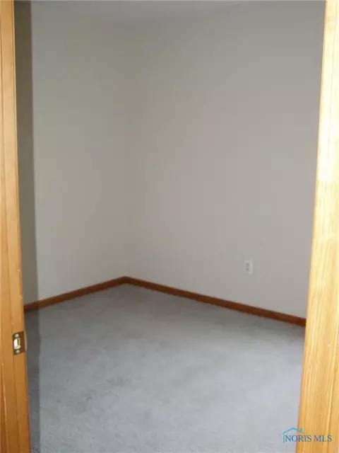 805 Meadowbrook Dr, Paulding, OH 45879 photo 9