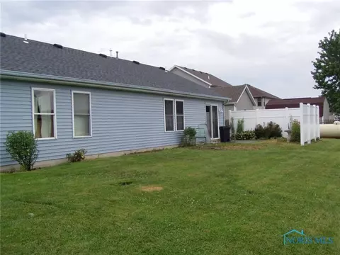805 Meadowbrook Dr, Paulding, OH 45879 photo 3