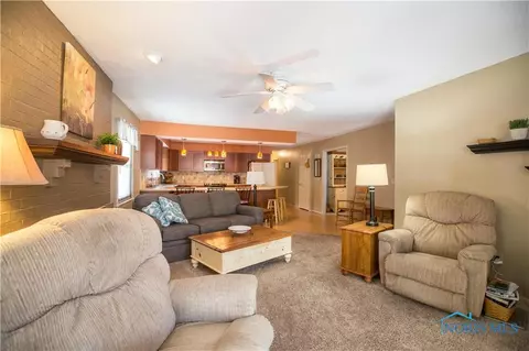 503 E William St, Maumee, OH 43537 photo 6