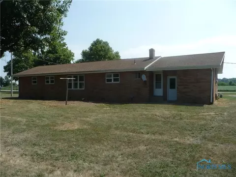 165 Timmons Rd, Bradner, OH 43406 photo 2