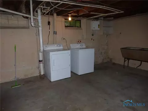 813 Keil Rd, Toledo, OH 43607 photo 18