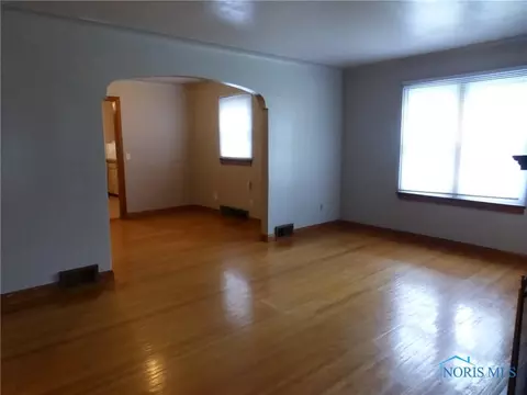 813 Keil Rd, Toledo, OH 43607 photo 6