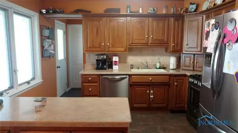 506 John St, Bryan, OH 43506 photo 8