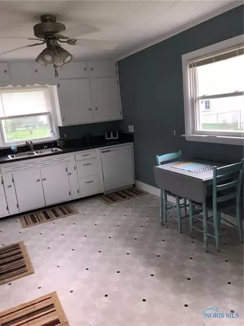 610 S Walnut St, Bryan, OH 43506 photo 7
