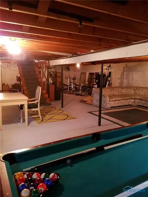413 E High St, Napoleon, OH 43545 photo 22