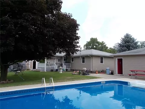 413 E High St, Napoleon, OH 43545 photo 27