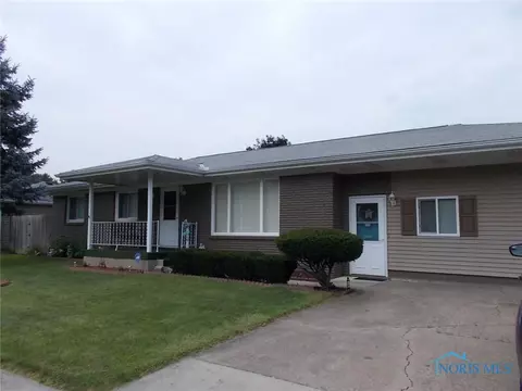 413 E High St, Napoleon, OH 43545 photo 1