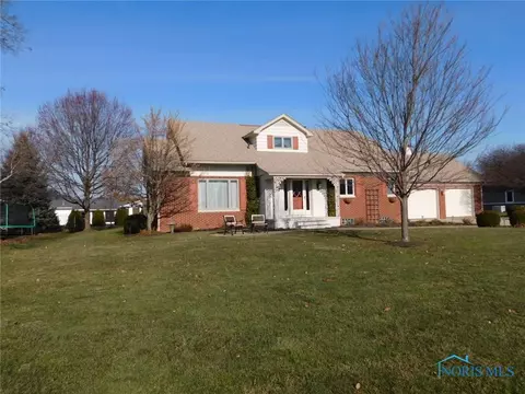 504 Walnut St, Archbold, OH 43502 photo 1
