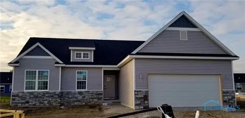 6575 Alexander Dr, Walbridge, OH 43465 photo 2