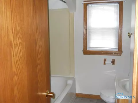 742 N Cherry St, Paulding, OH 45879 photo 9