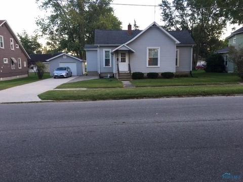 409 W Wayne St, Paulding, OH 45879 photo 1