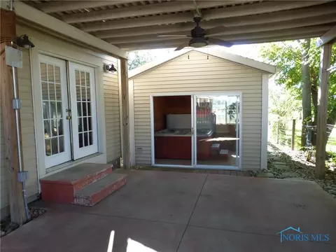 211 Enterprise St, Bryan, OH 43506 photo 4