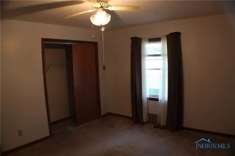 218 E Parklane Ave, Bradner, OH 43406 photo 16