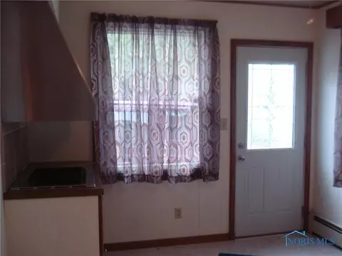 403 S Squire St, Holgate, OH 43527 photo 7