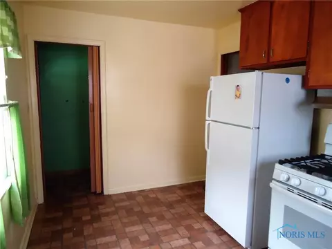 3016 Nebraska Ave, Toledo, OH 43607 photo 12