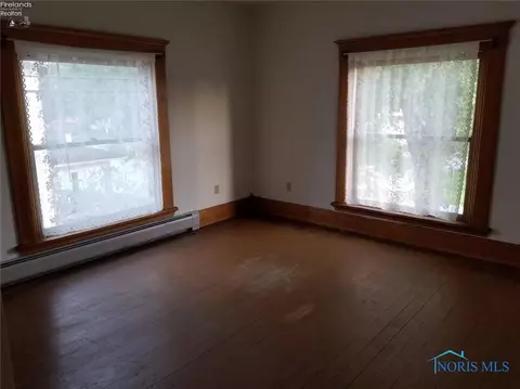 148 E Main St, Wayne, OH 43466 photo 17