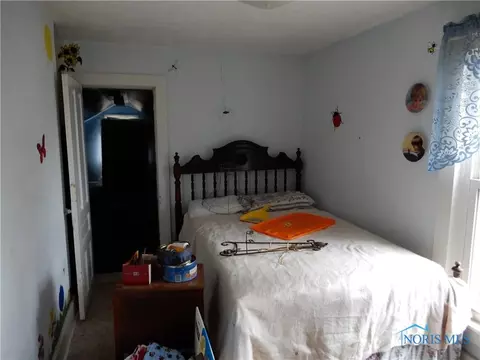 505 N Adrian St, Lyons, OH 43533 photo 13