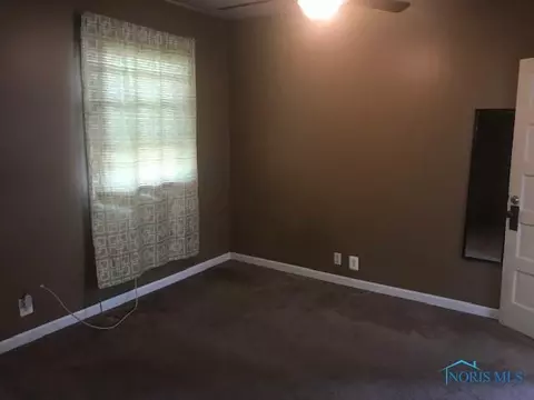 2010 Perth St, Toledo, OH 43607 photo 14