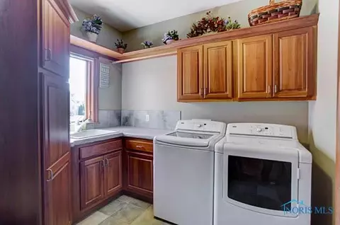 645 Bentbrook Dr, Findlay, OH 45840 photo 14