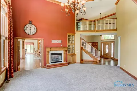 645 Bentbrook Dr, Findlay, OH 45840 photo 3
