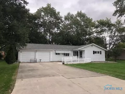 1007 S Beech St, Bryan, OH 43506 photo 1